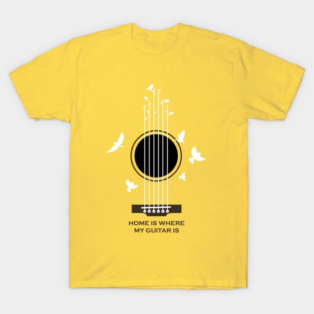 Home is where my guitar is T-Shirt by artística